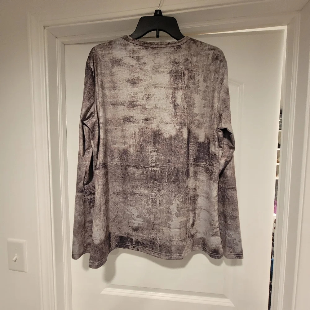 Jellybuddy Men's long sleeve skull shirt. New. Small - Picture 3 of 5